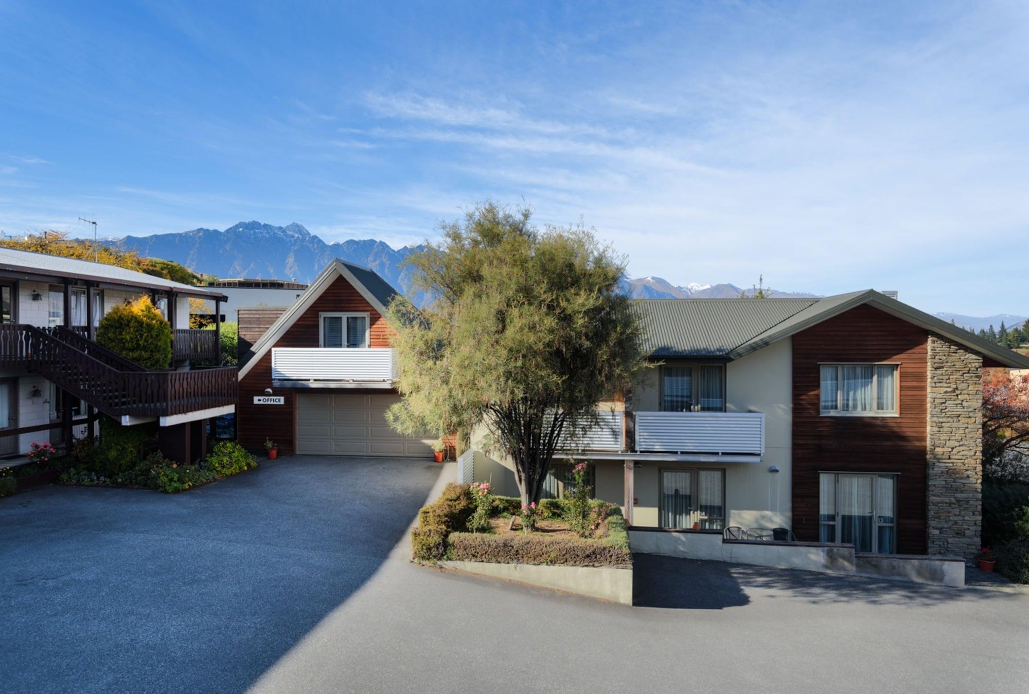 Queenstown Motel Apartments (Adults Only) Exteriér fotografie