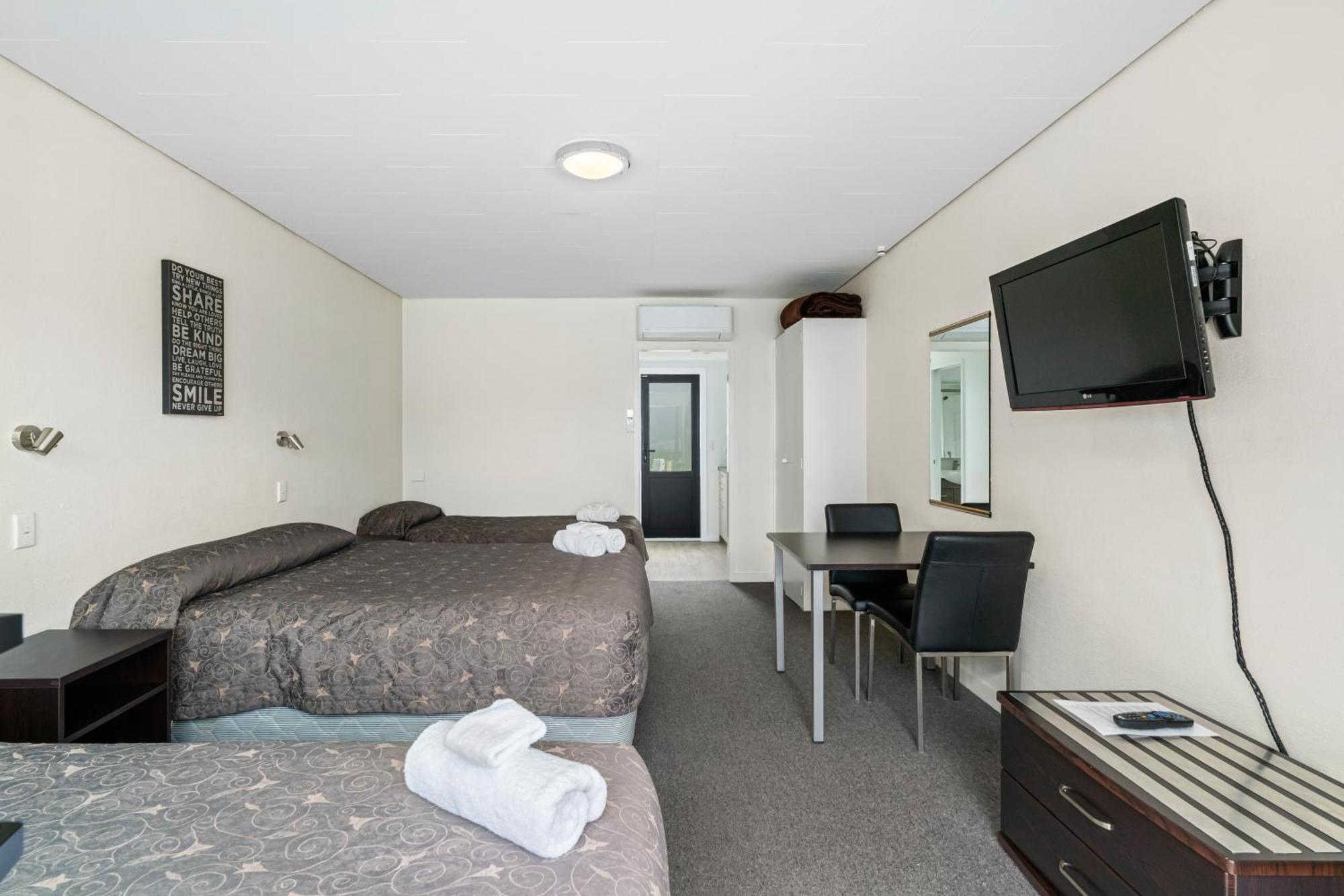 Queenstown Motel Apartments (Adults Only) Pokoj fotografie